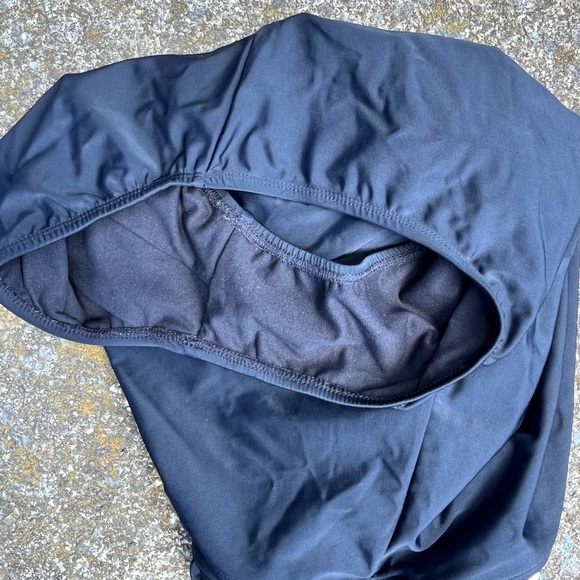 CATALINA WOMENS 3X BLACK & WHITE ONE PIECE SWIMSUIT - Picture 7 of 7